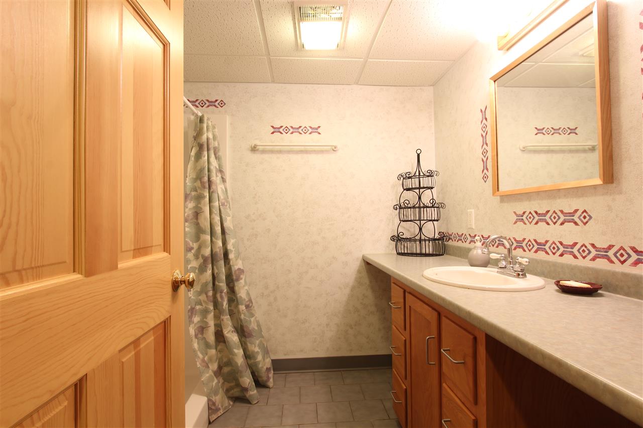 1345 Harvey Mountain Road Barnet, VT 05821 - Photo 20 of 40