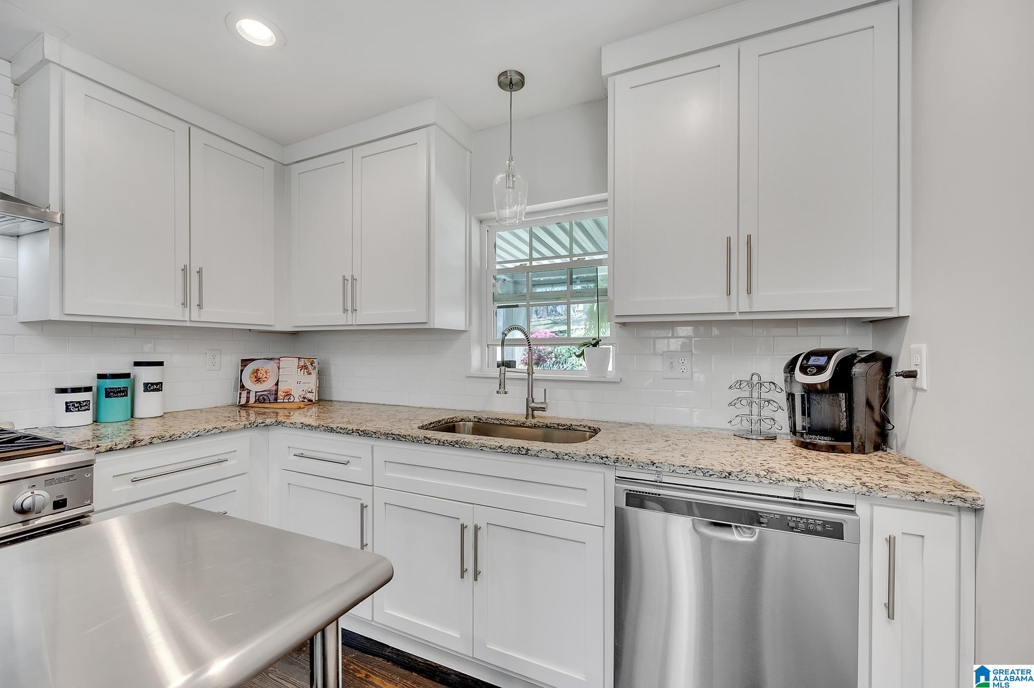 552 Rutherford Circle Birmingham, AL 35206 - Photo 23 of 43