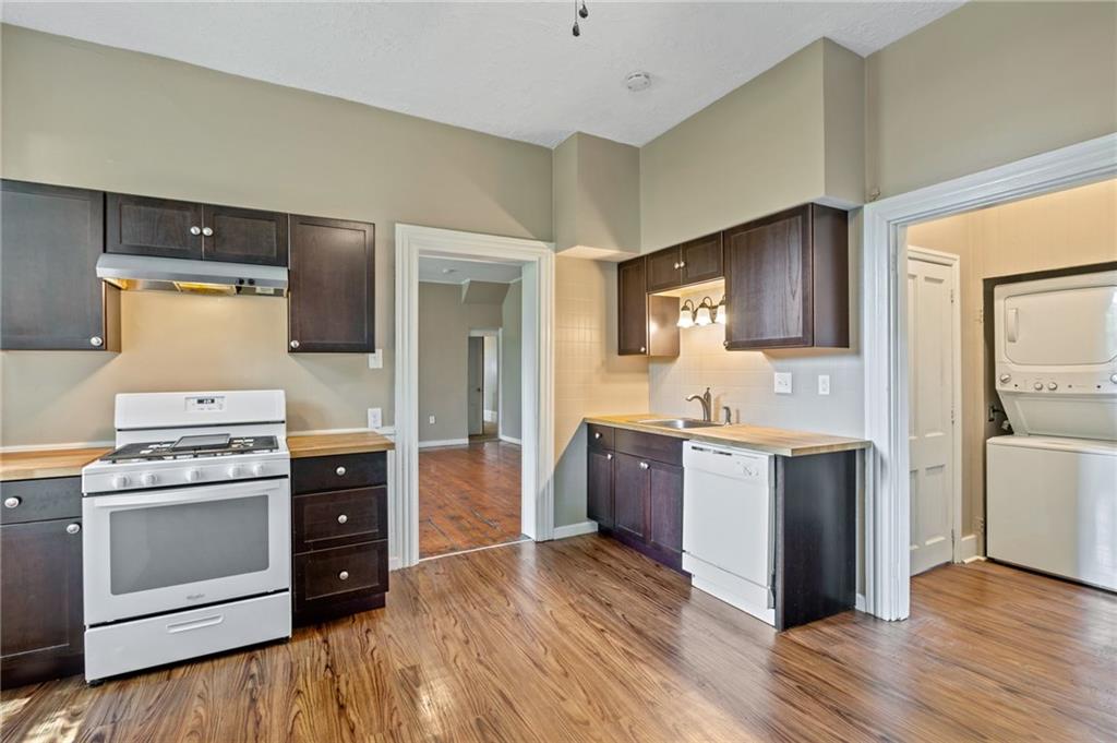 106 Richbarn Road Pittsburgh, PA 15212 - Photo 4 of 25 Gallery Image 4