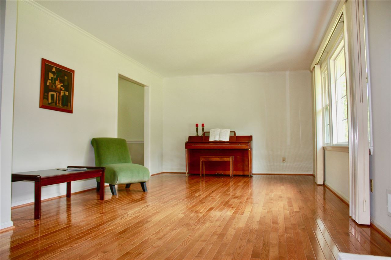 1009 Pebblebrook Drive Raleigh, NC 27609 - Photo 9 of 25 Photo 9