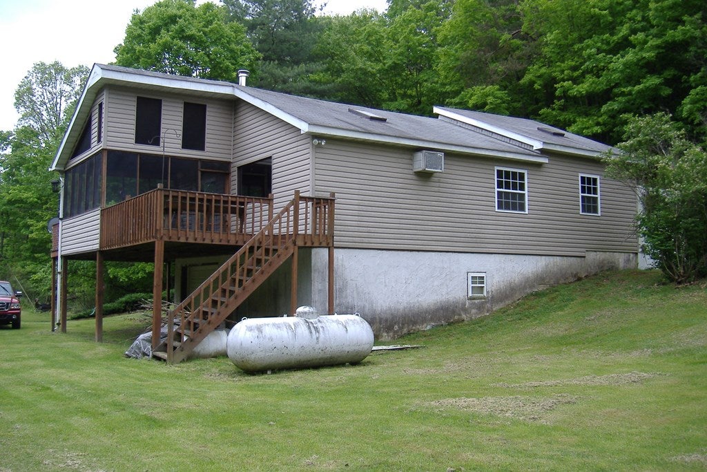 17268 Lower Ridge Road James Creek, PA 16657 - Photo 4 of 15 Gallery Image 4