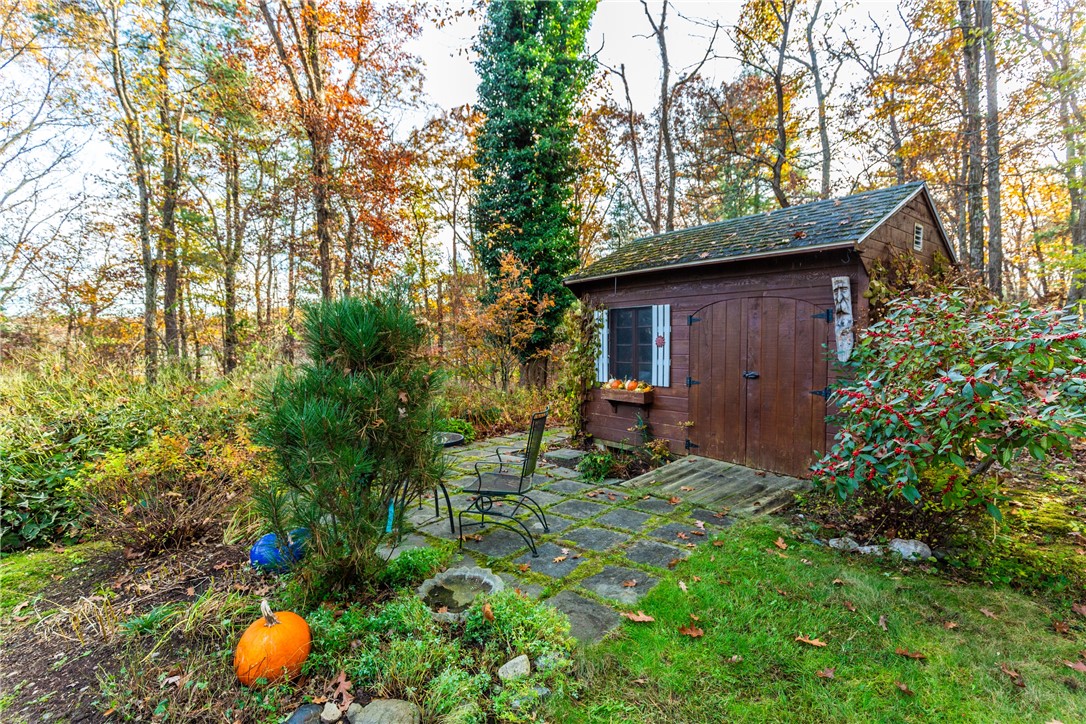 321 Scott Road Cumberland, RI 02864 - Photo 45 of 48 Gallery Image 45