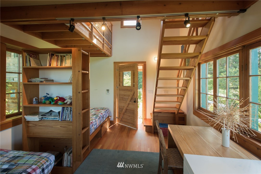 568 Fisherman Bay Road Lopez Island, WA 98261 - Photo 18 of 25 Gallery Image 18