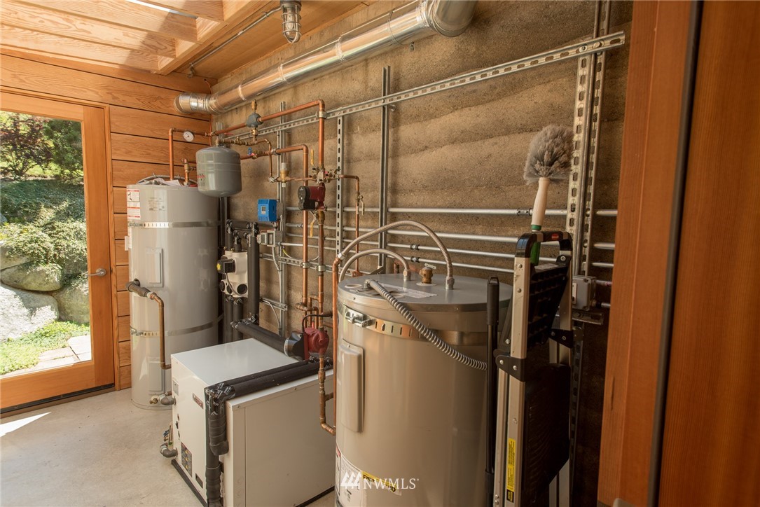 568 Fisherman Bay Road Lopez Island, WA 98261 - Photo 21 of 25 Gallery Image 21