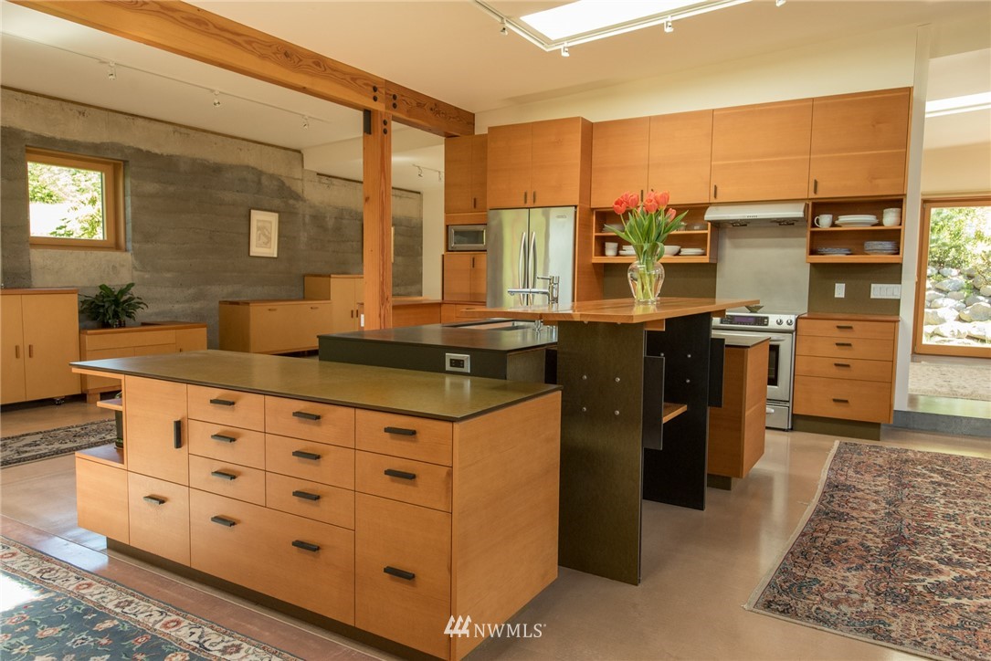 568 Fisherman Bay Road Lopez Island, WA 98261 - Photo 6 of 25 Gallery Image 6