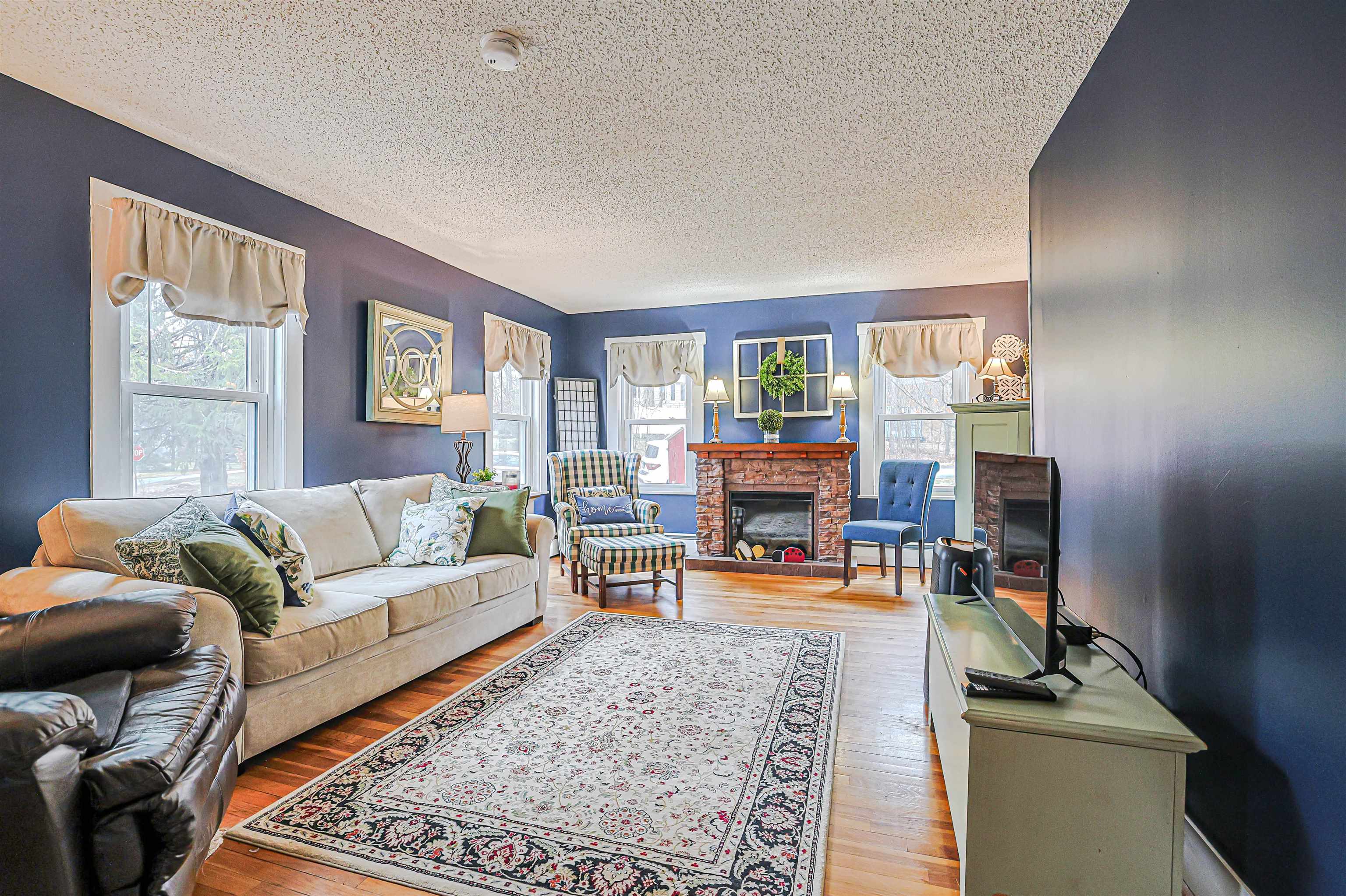 11 Wilson Hill Road Merrimack, NH 03054 - Photo 14 of 37