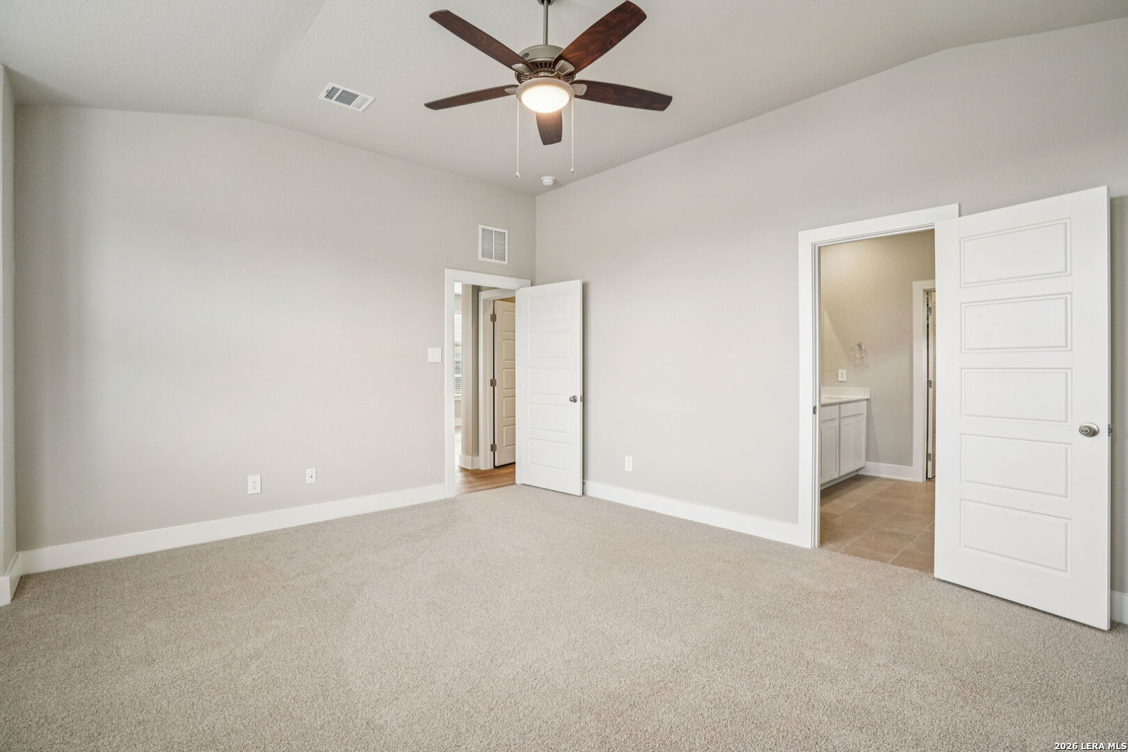 110 Barton Point Cibolo, TX 78108 - Photo 17 of 45