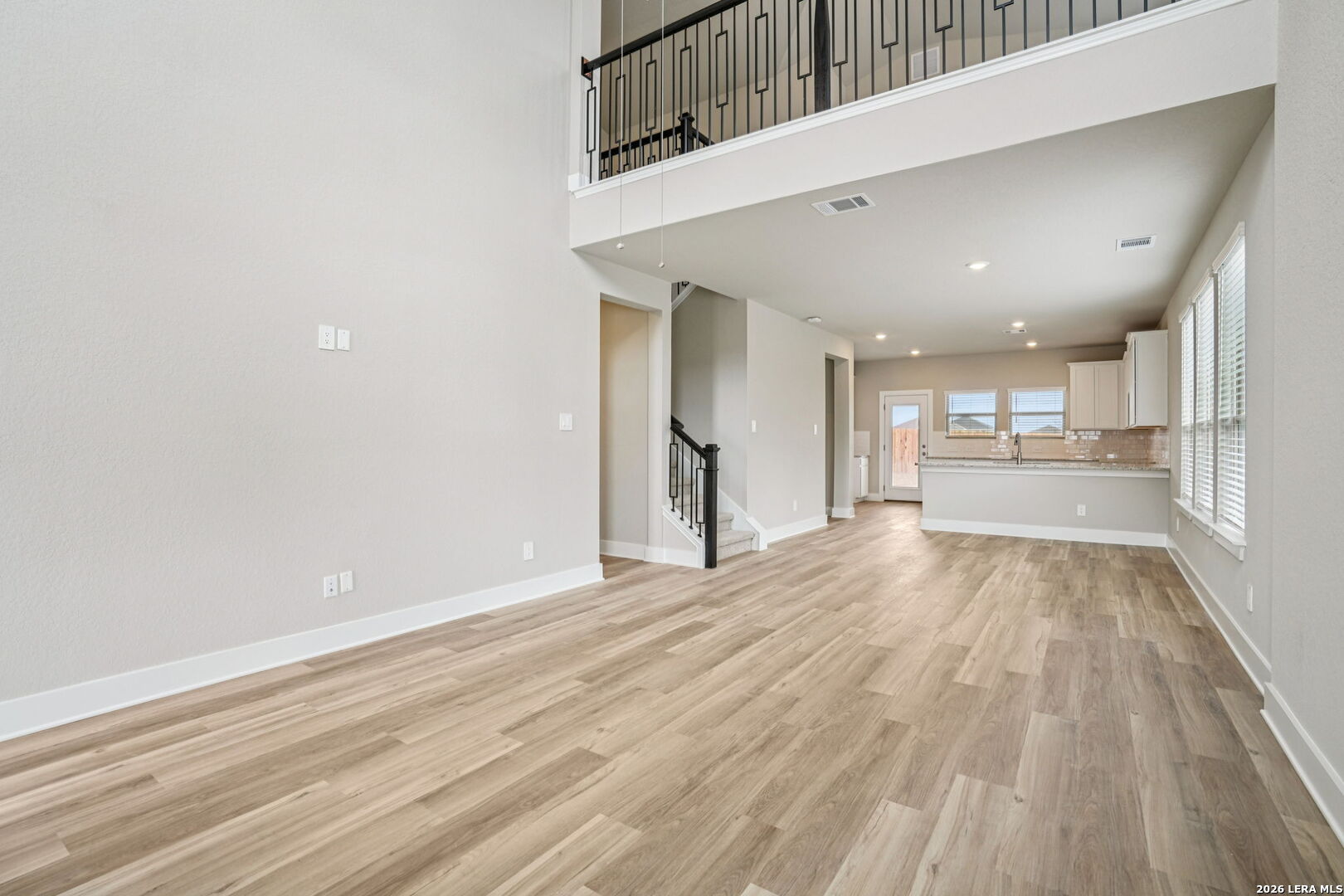 110 Barton Point Cibolo, TX 78108 - Photo 6 of 45