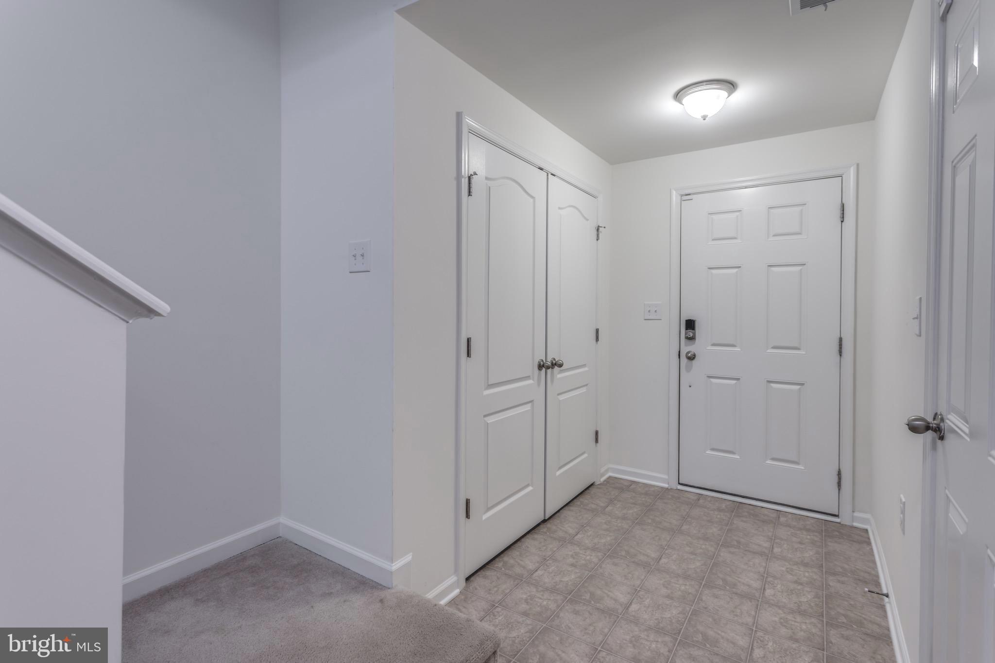 338 Rumbling Rock Road Hedgesville, WV 25427 - Photo 3 of 28 Foyer