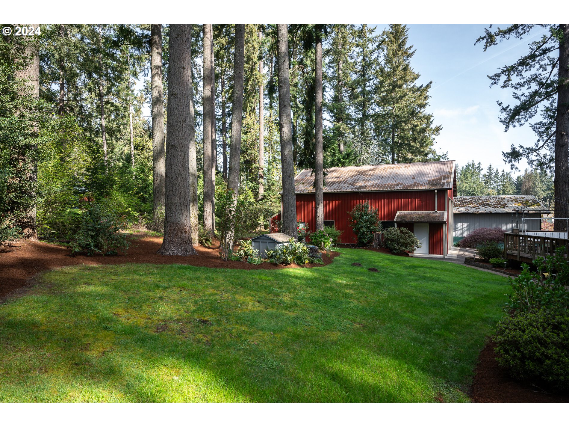 16461 South Bradley Road Oregon City, OR 97045 - Photo 35 of 41 Backyard