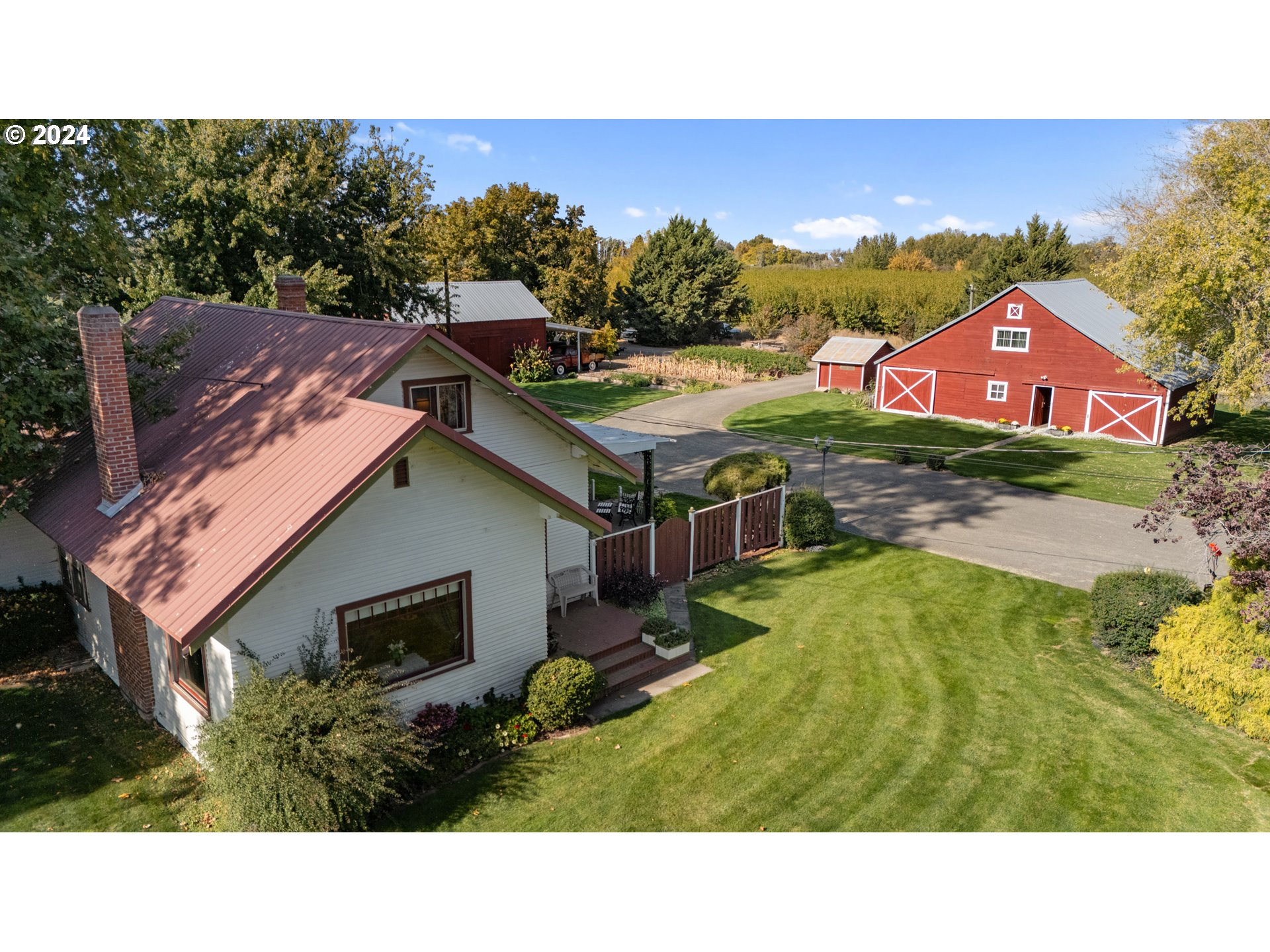 84768 Eastside Road Milton Freewater, OR 97862 - Photo 3 of 43 a aerial view of a house with a yard