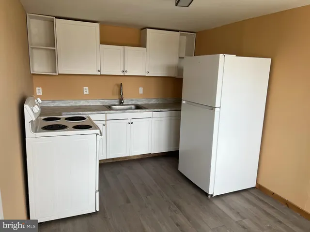 $1,550 | 400 East Alder Street, Unit 3 3, Oakland, MD 21550