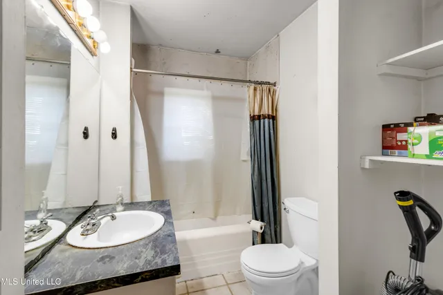 $187,500 | 718 Signal Street, Ocean Springs, MS 39564