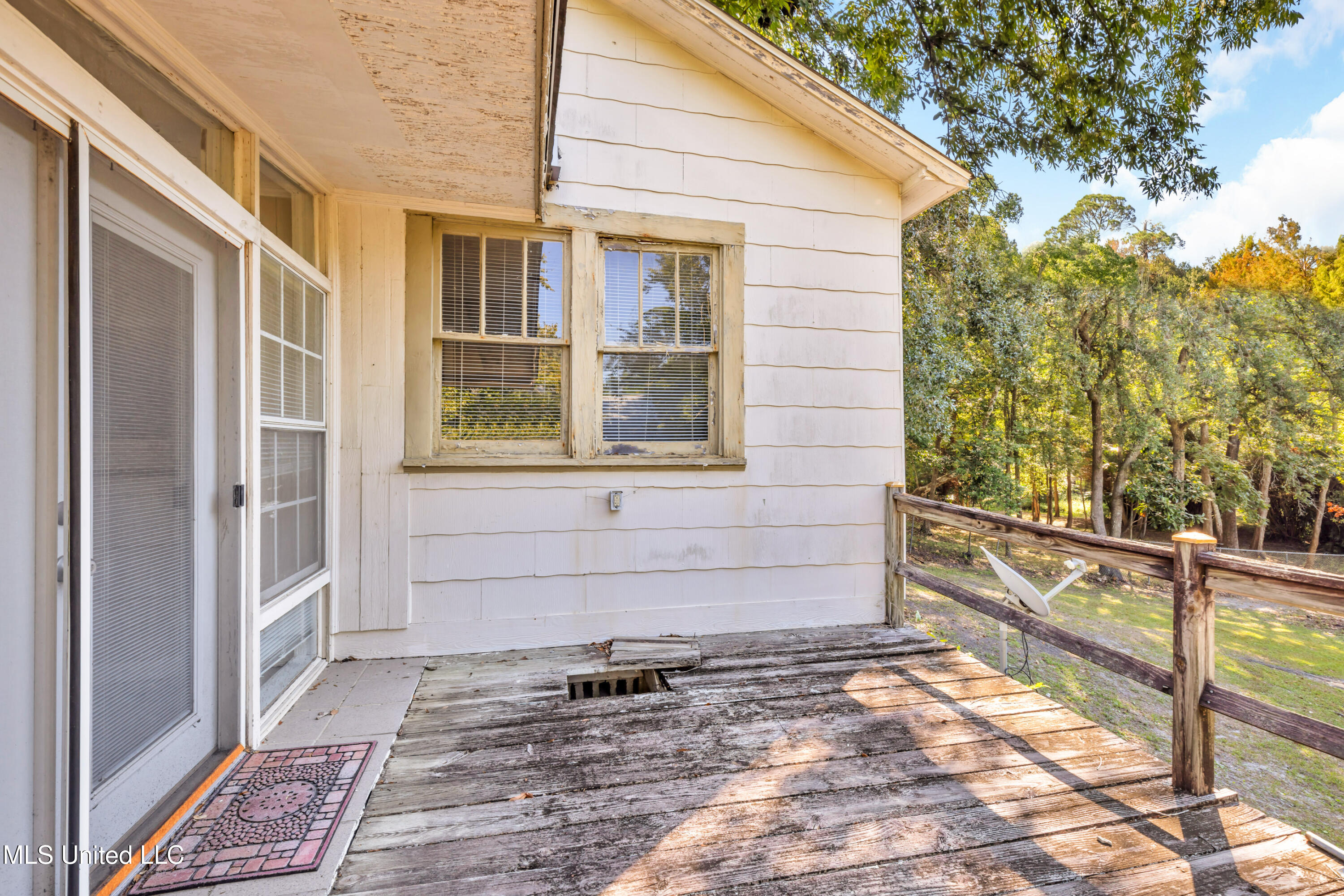 718 Signal Street Ocean Springs, MS 39564 - Photo 21 of 33 718SignalSt-21