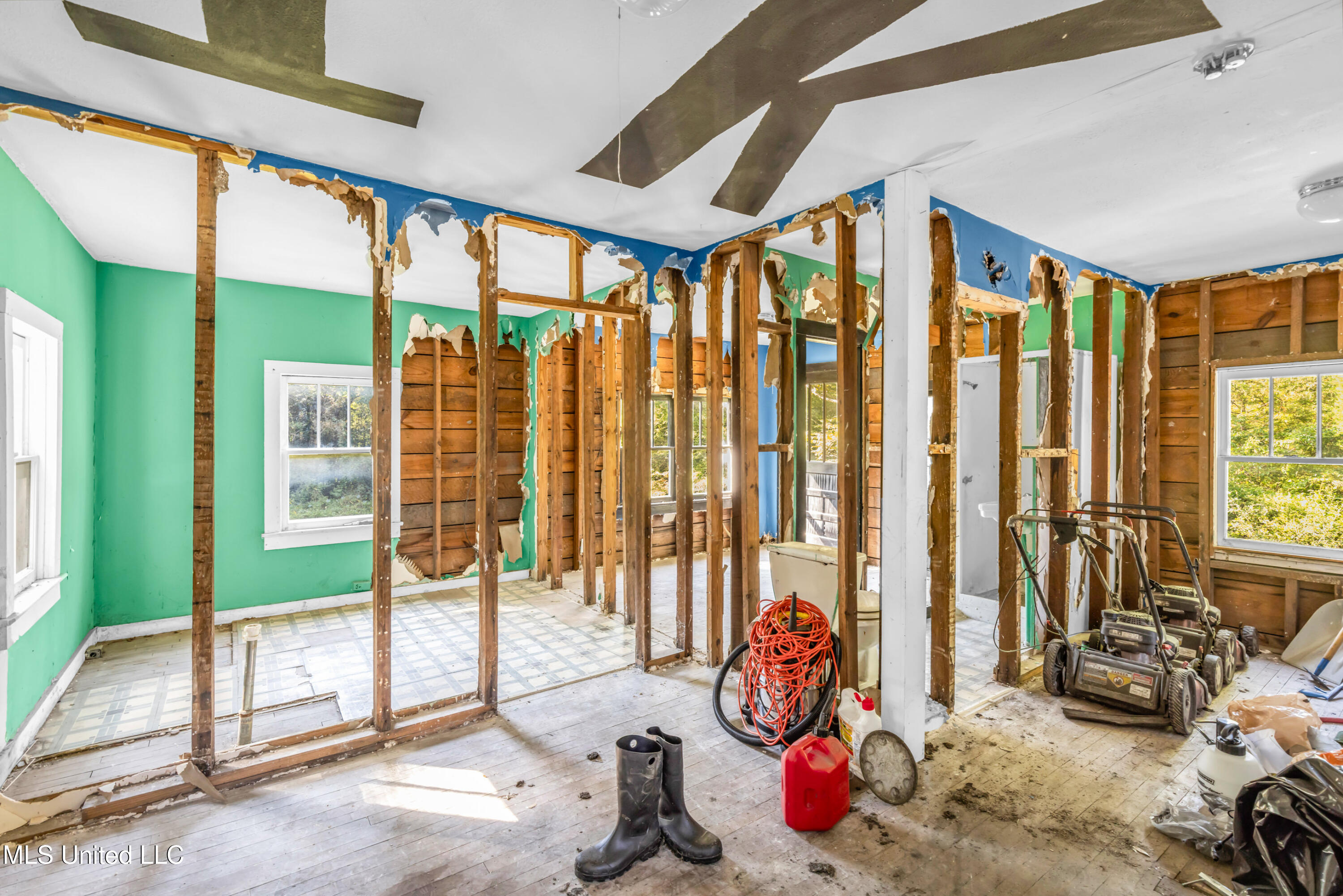 718 Signal Street Ocean Springs, MS 39564 - Photo 25 of 33 718SignalSt-25