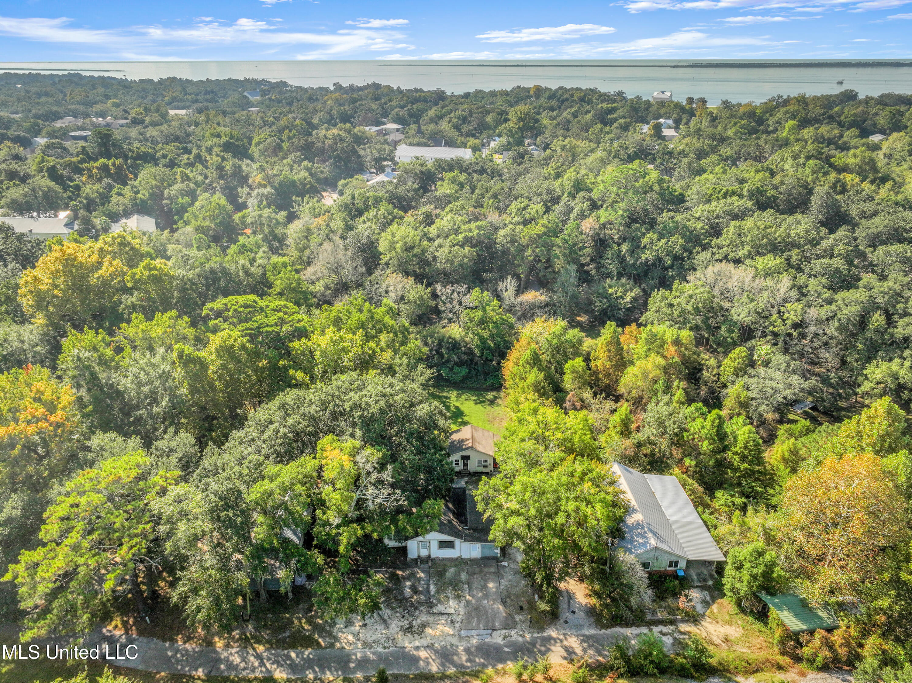 718 Signal Street Ocean Springs, MS 39564 - Photo 29 of 33 718SignalSt-29