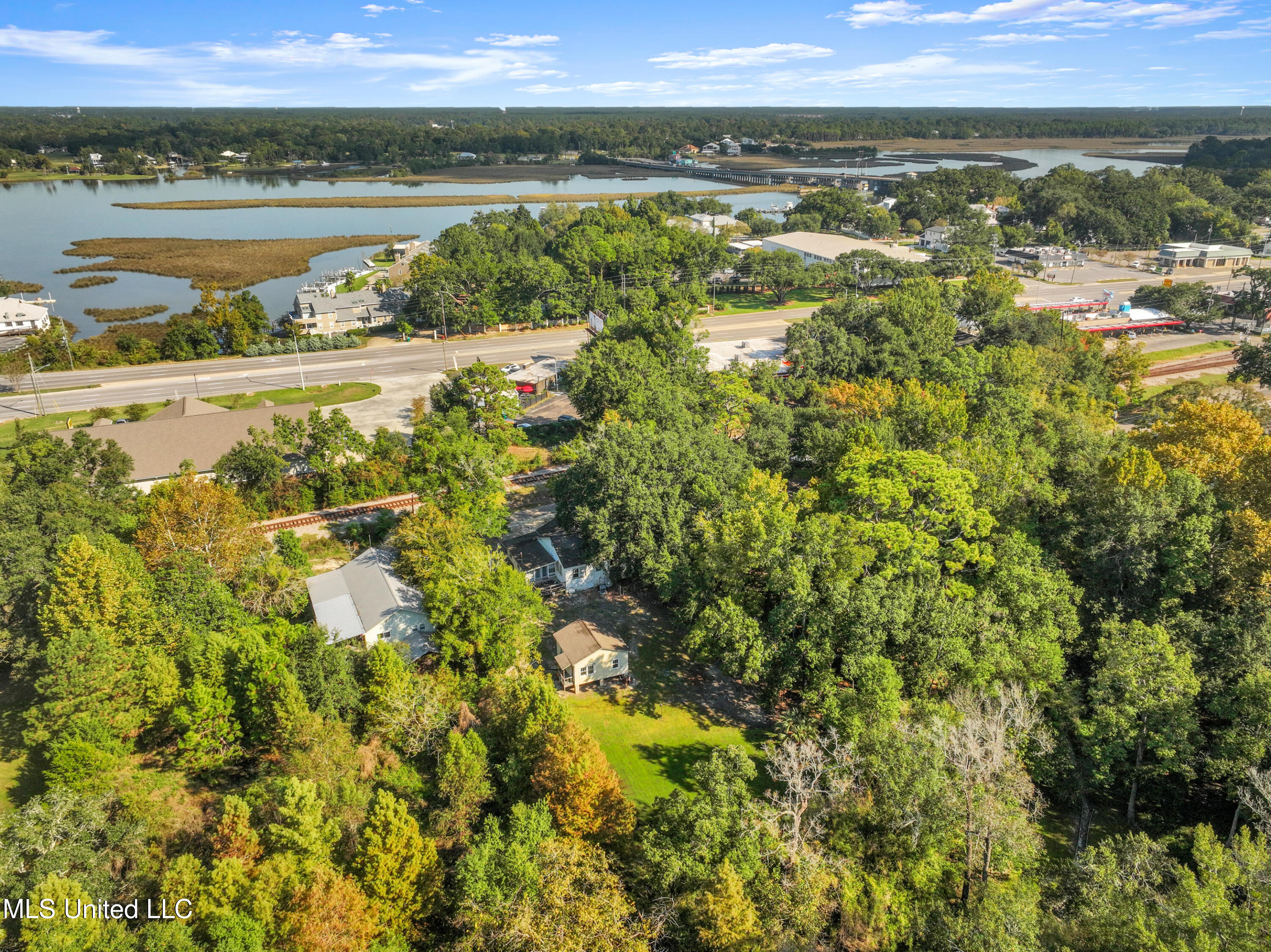 718 Signal Street Ocean Springs, MS 39564 - Photo 32 of 33 718SignalSt-32