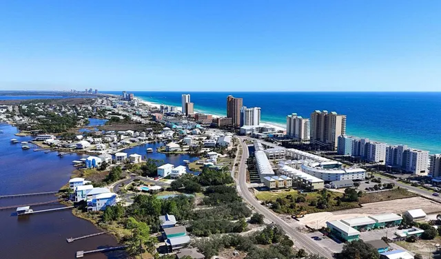 $235,000 | 920 West Lagoon Avenue, Unit A107, Gulf Shores, AL 36542