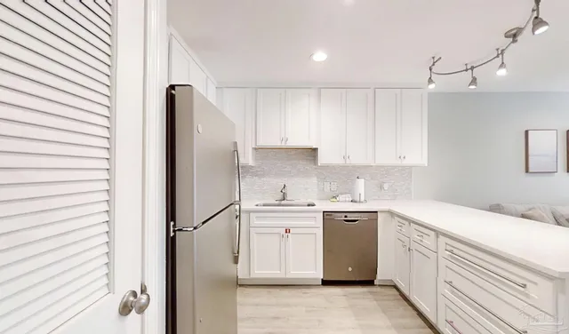 $235,000 | 920 West Lagoon Avenue, Unit A107, Gulf Shores, AL 36542