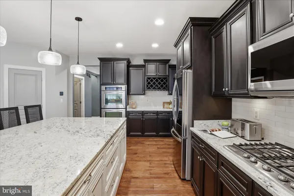 $1,987,500 | 23044 Creighton Farms Drive, Leesburg, VA 20175