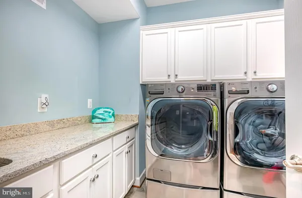 $1,987,500 | 23044 Creighton Farms Drive, Leesburg, VA 20175