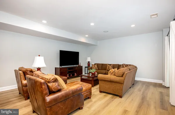 $1,987,500 | 23044 Creighton Farms Drive, Leesburg, VA 20175