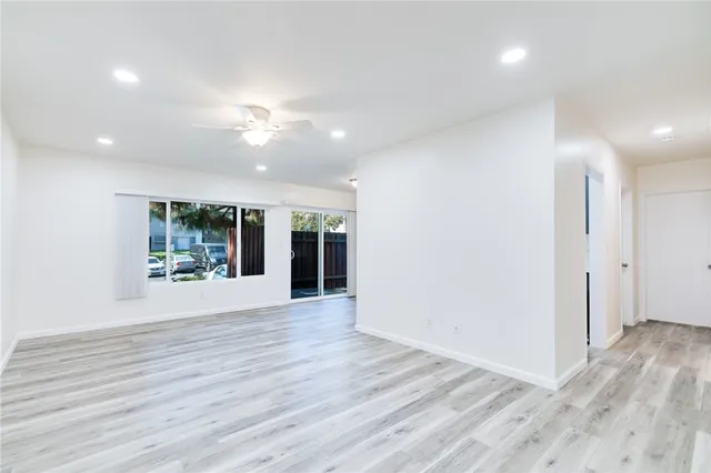 $2,800 | 951 South Idaho Street, Unit 69, La Habra, CA 90631