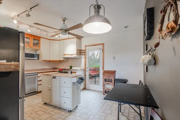 $175,000 | 405 West Raab Road, Normal, IL 61761
