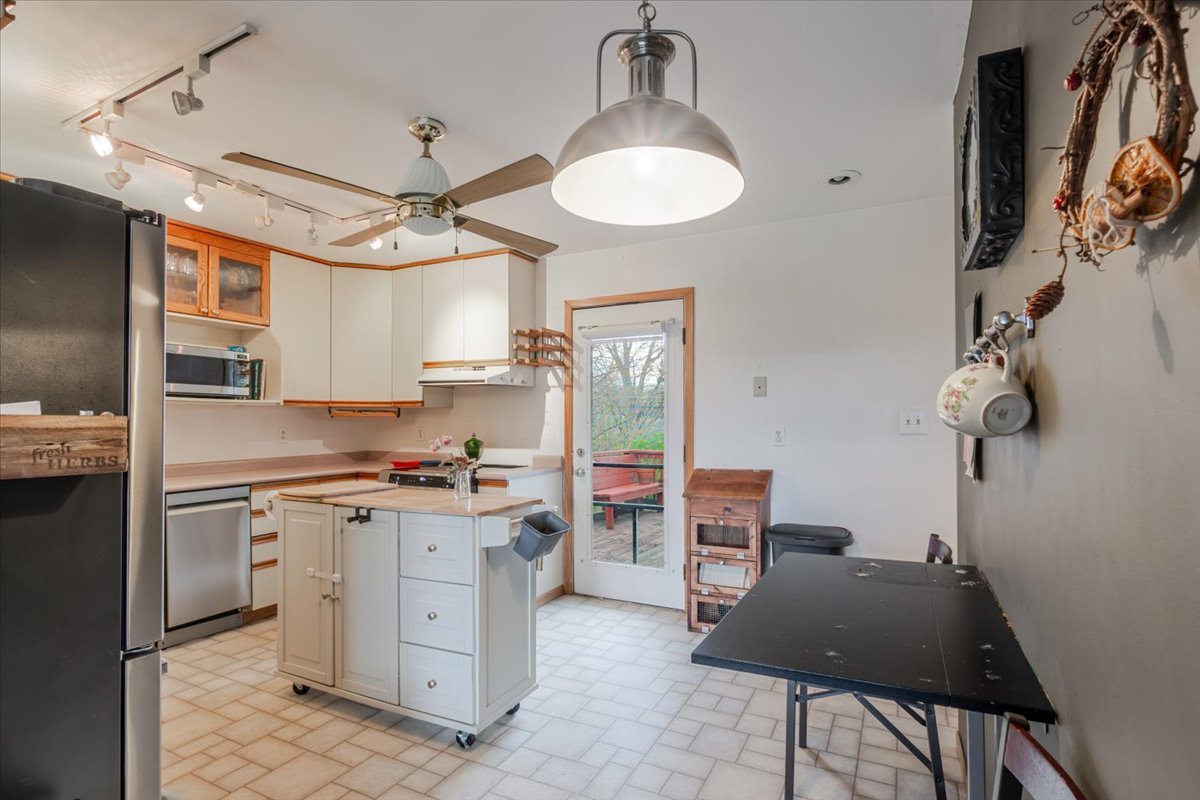 405 West Raab Road Normal, IL 61761 - Photo 13 of 29