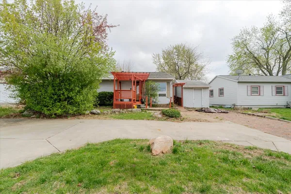 $175,000 | 405 West Raab Road, Normal, IL 61761