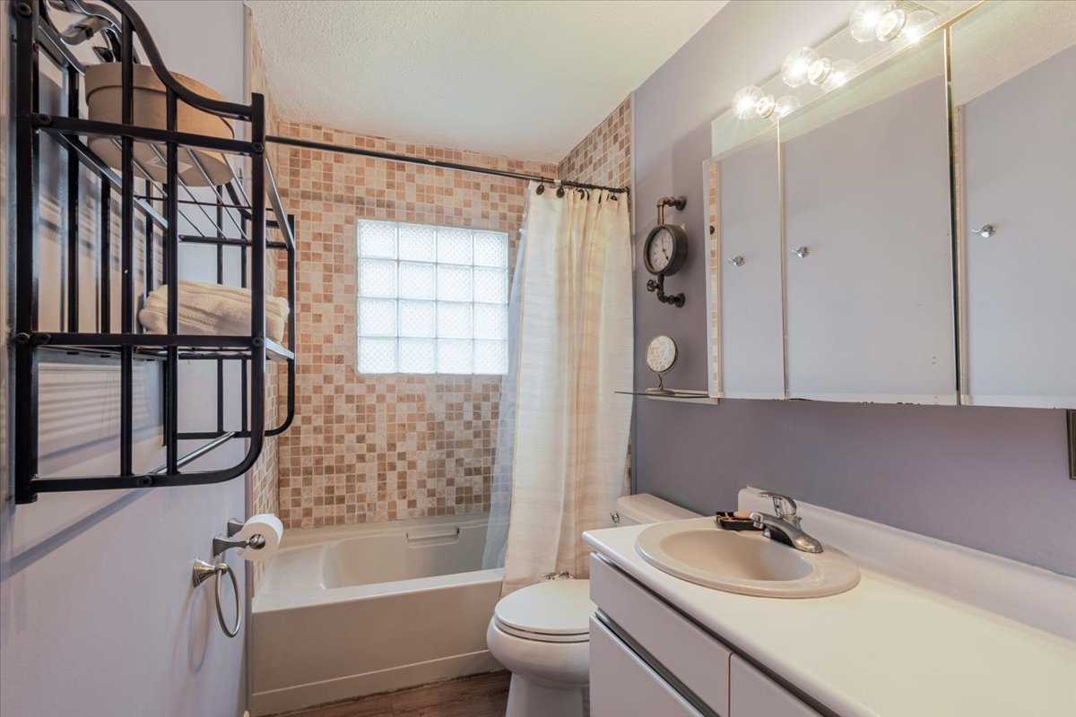 405 West Raab Road Normal, IL 61761 - Photo 9 of 29