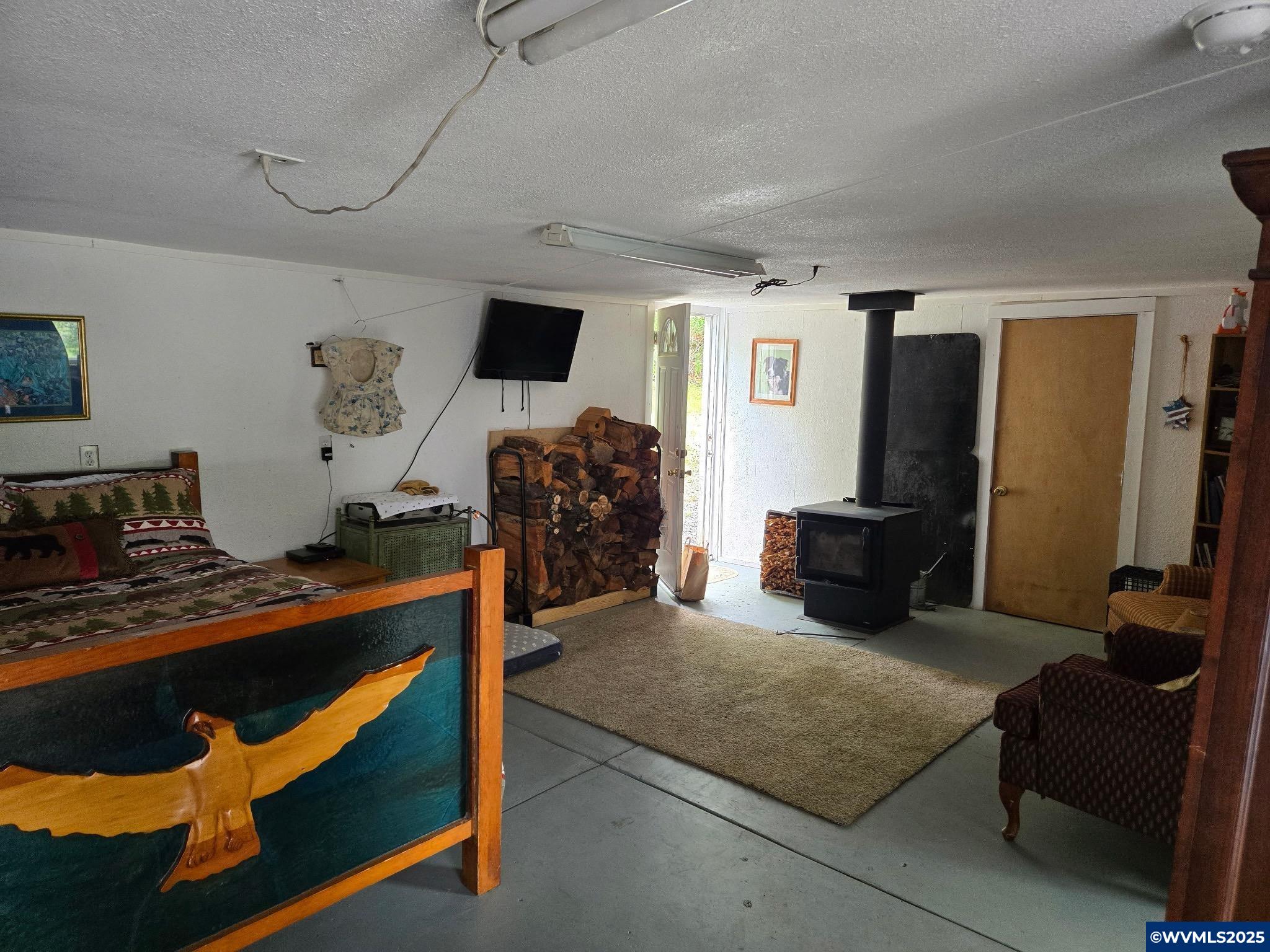 28130 Riggs Hill Road Foster, OR 97345 - Photo 20 of 22