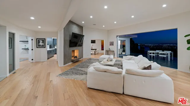 $29,950 | 10134 Angelo View Drive, Beverly Hills, CA 90210