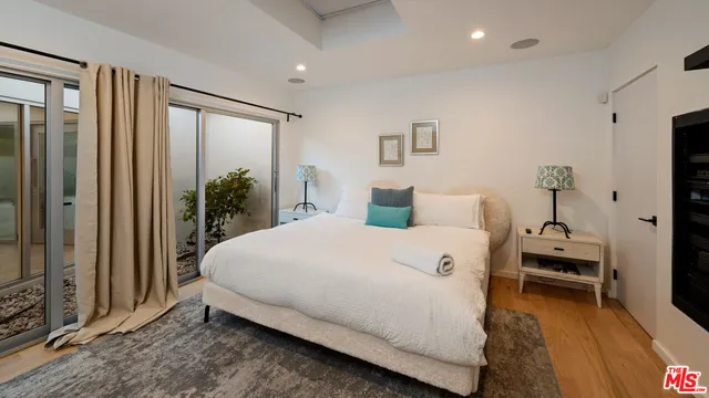 $29,950 | 10134 Angelo View Drive, Beverly Hills, CA 90210