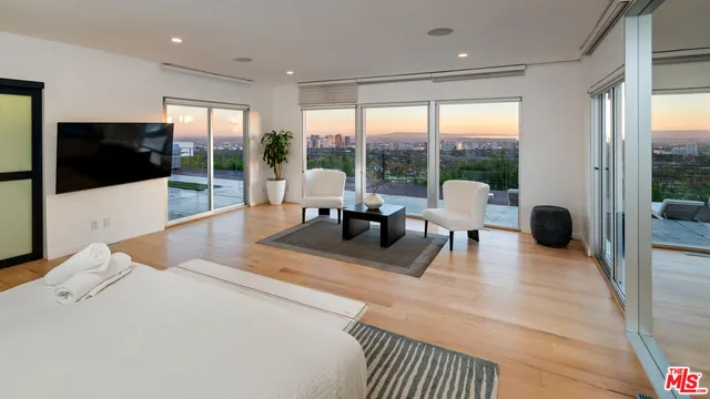 $29,950 | 10134 Angelo View Drive, Beverly Hills, CA 90210