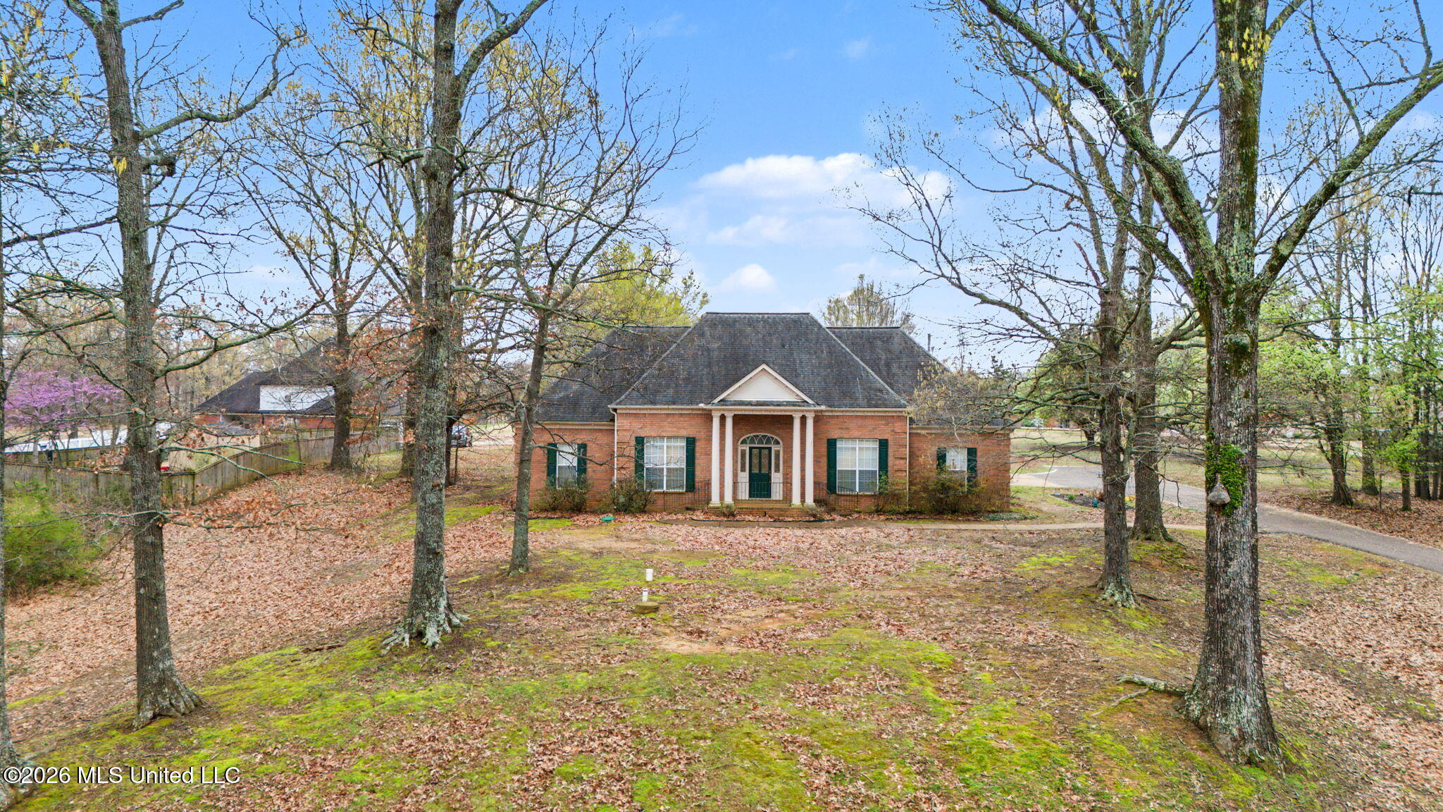 655 Long Street Southaven, MS 38672 - Photo 1 of 41 Front View