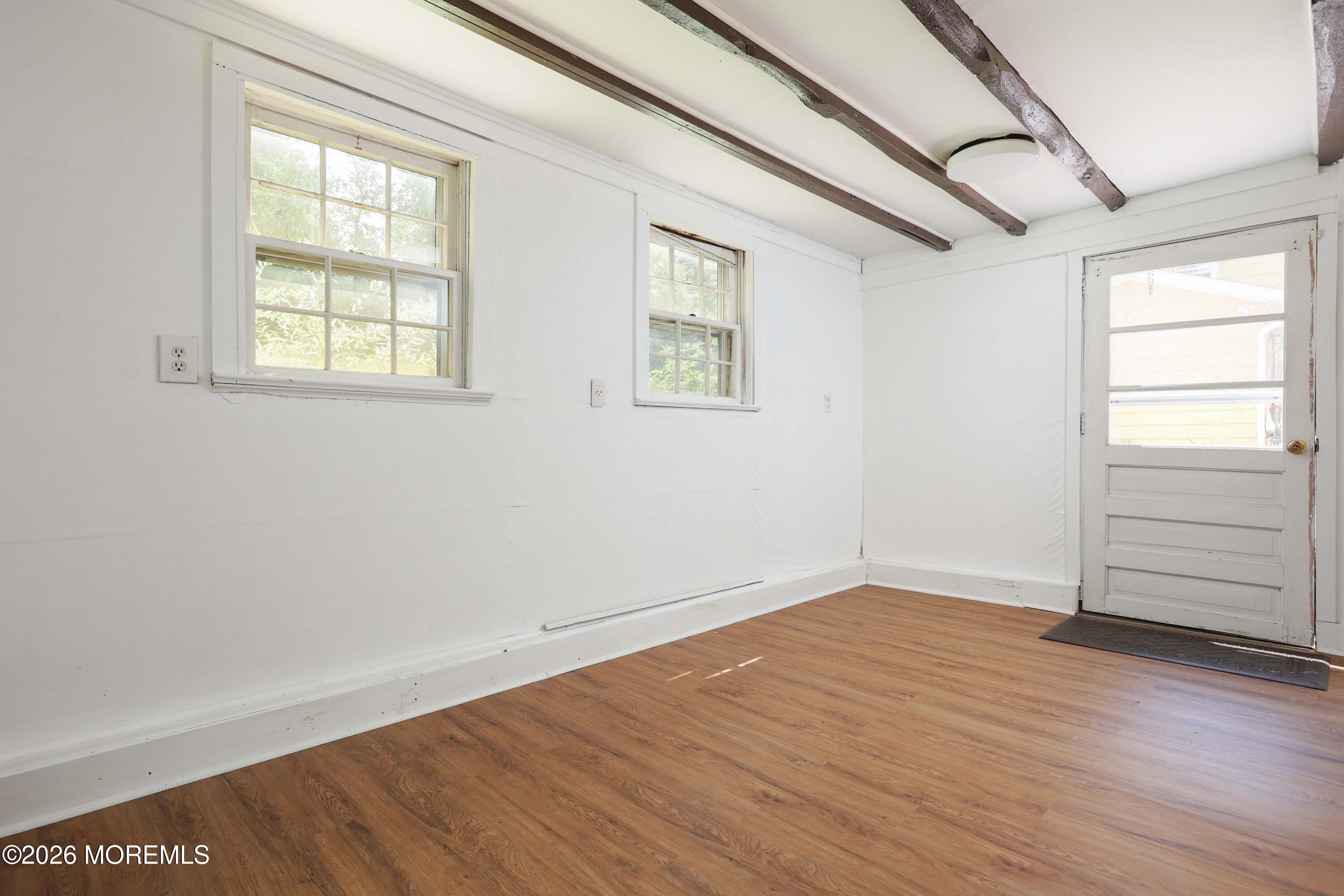 89 Middletown Road, Unit REAR Holmdel, NJ 07733 - Photo 4 of 11 758A8988
