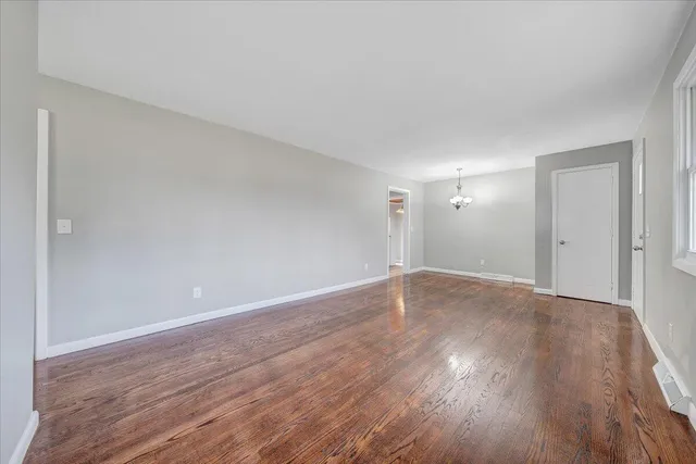 $274,950 | 501 Lester Avenue Northeast, Roanoke, VA 24012