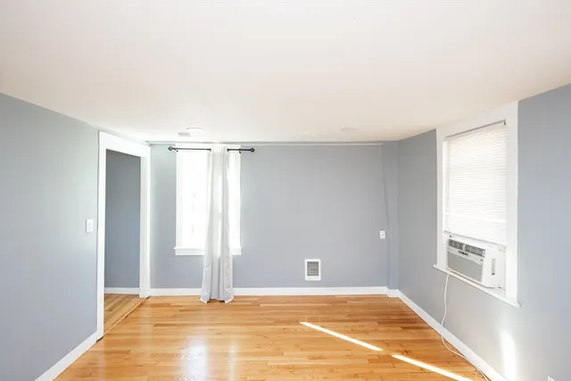 $2,000 | 217 Grafton Street, Unit 2, Shrewsbury, MA 01545