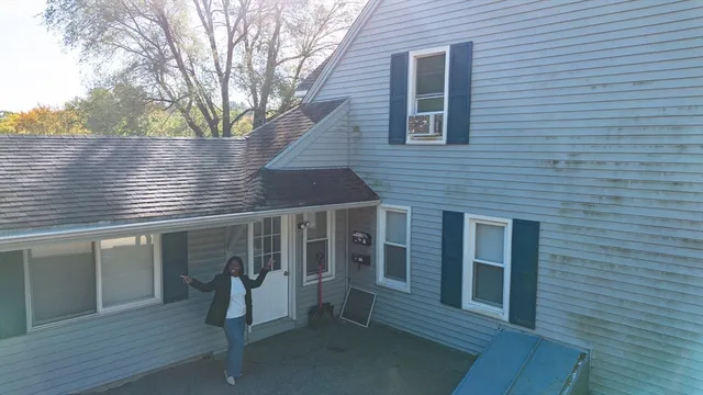 $2,000 | 217 Grafton Street, Unit 2, Shrewsbury, MA 01545