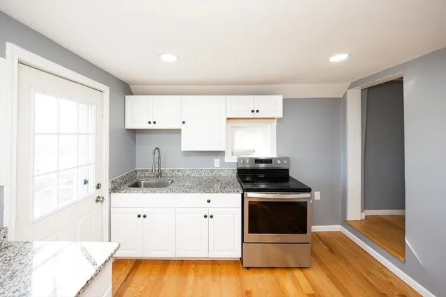 $2,000 | 217 Grafton Street, Unit 2, Shrewsbury, MA 01545