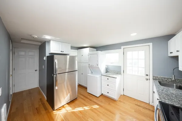 $2,000 | 217 Grafton Street, Unit 2, Shrewsbury, MA 01545