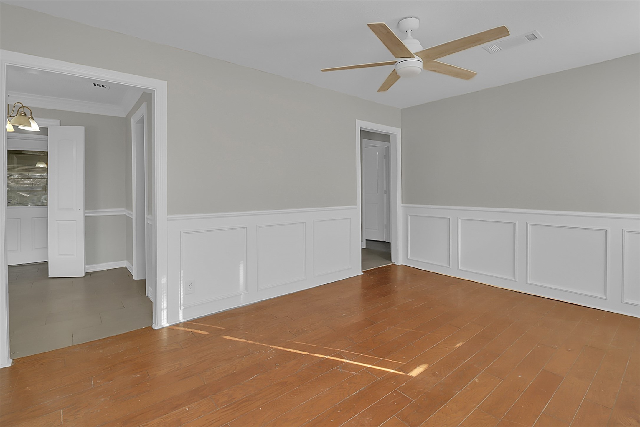 505 Garrett Street Pasadena, TX 77506 - Photo 4 of 14