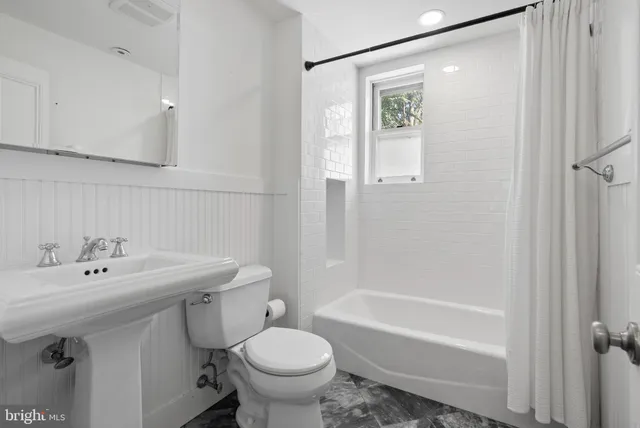 $1,400,000 | 2215 Pine Street, Philadelphia, PA 19103