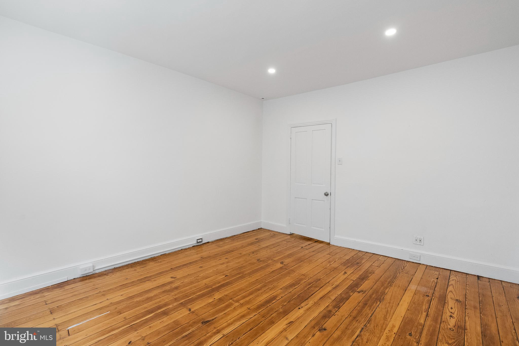 2215 Pine Street Philadelphia, PA 19103 - Photo 18 of 41