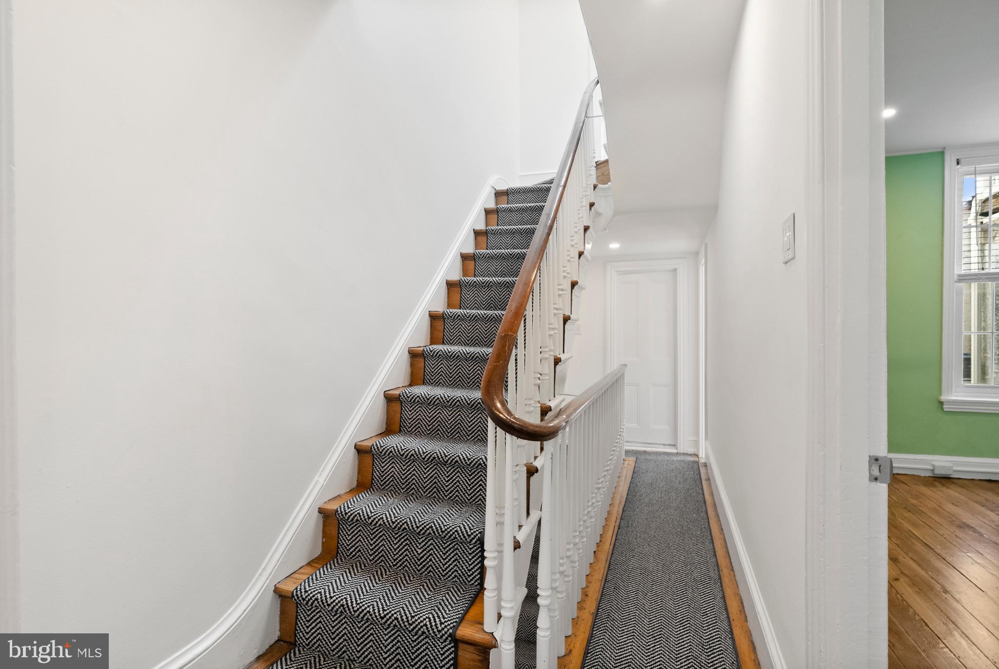 2215 Pine Street Philadelphia, PA 19103 - Photo 19 of 41