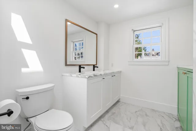 $1,400,000 | 2215 Pine Street, Philadelphia, PA 19103