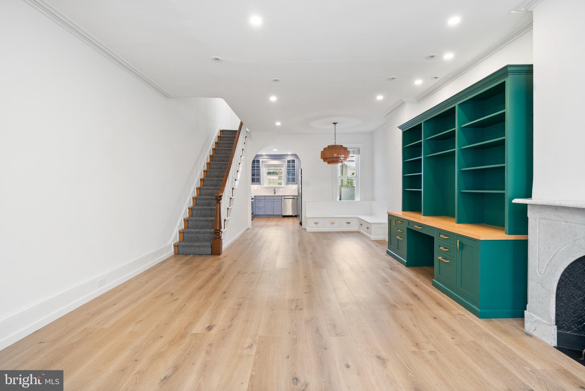 2215 Pine Street Philadelphia, PA 19103 - Photo 5 of 41