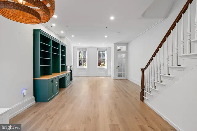 $1,400,000 | 2215 Pine Street, Philadelphia, PA 19103