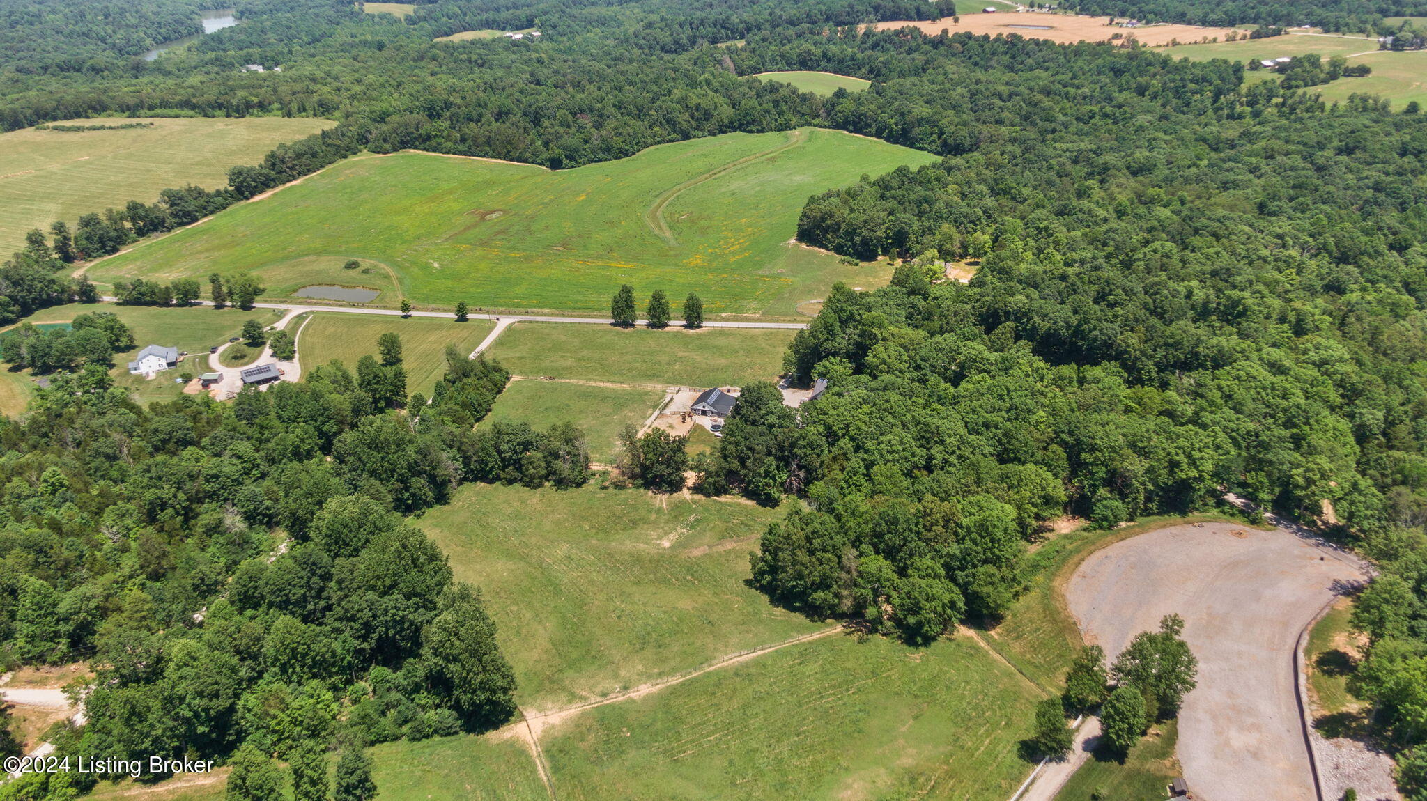 251 Roseburg Road Cub Run, KY 42729 - Photo 89 of 127 95-web-or-mls-DJI_0805